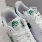  0829 - HÀNG CHÍNH HÃNG - GIÀY NIKE AIR FORCE 1 ’07 ESSENTIALS ‘GREEN PAISLEY’ MÀU TRẮNG - *WHITE* - CODE: DH4406-102 