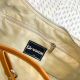  1025 - HÀNG CHÍNH HÃNG - TÚI KẸP NÁCH HOBO FILA CREAM CODE: 50DB6ACFDE7525GS 