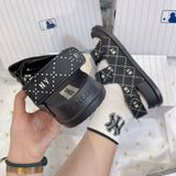  1033 - HÀNG CHÍNH HÃNG -  GIÀY SANDAL MLB -  DIA NY ĐEN YANKEES - QUAI NHỰA - CODE : 7ASDM0133-50BKS 