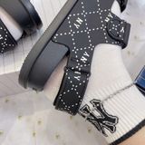  1033 - HÀNG CHÍNH HÃNG -  GIÀY SANDAL MLB -  DIA NY ĐEN YANKEES - QUAI NHỰA - CODE : 7ASDM0133-50BKS 