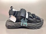  1070 - HÀNG CHÍNH HÃNG - GIÀY SANDAL KID - MLB Chunky Sandals New York Yankees - *ĐEN* - Code :7ASDB0133-50BKS 