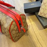  1118 - HÀNG CHÍNH HÃNG - TÚI ĐEO COACH CROSSBODY MÀU NÂU VIỀN ĐỎ - CODE: B2280 - CA014 