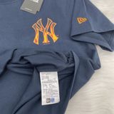 1195 - HÀNG CHÍNH HÃNG - ÁO THUN NEW ERA - NY RỰC LỮA - NAVY - CODE : 12877377 