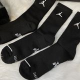 1225 - HÀNG CHÍNH HÃNG - VỚ NIKE JORDAN EVERYDAY MAX UNISEX CREW *Cổ Cao*  [TRẮNG] 