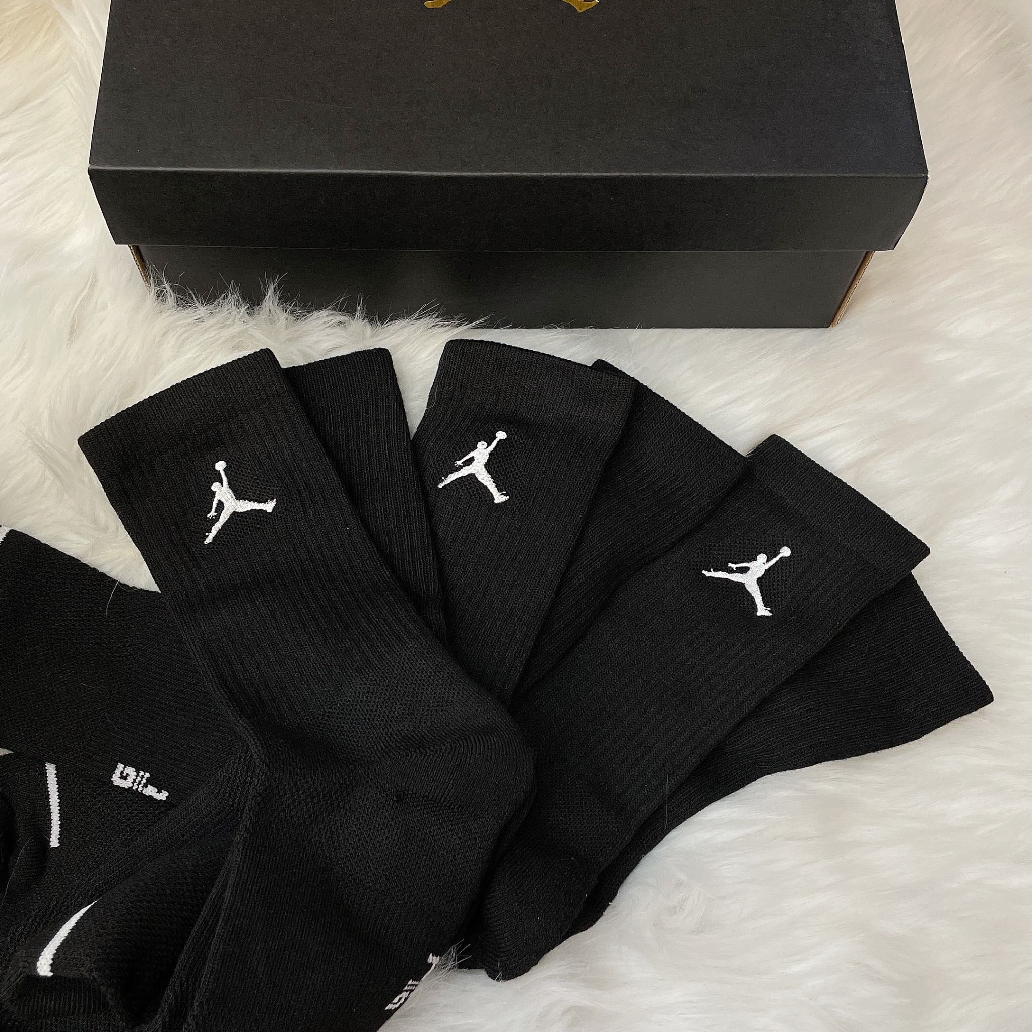  1225 - HÀNG CHÍNH HÃNG - VỚ NIKE JORDAN EVERYDAY MAX UNISEX CREW *Cổ Cao*  [TRẮNG] 