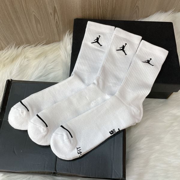  1225 - HÀNG CHÍNH HÃNG - VỚ NIKE JORDAN EVERYDAY MAX UNISEX CREW *Cổ Cao*  [TRẮNG] 