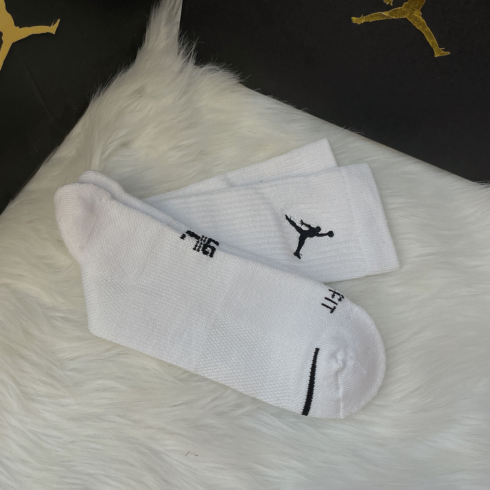  1225 - HÀNG CHÍNH HÃNG - VỚ NIKE JORDAN EVERYDAY MAX UNISEX CREW *Cổ Cao*  [TRẮNG] 