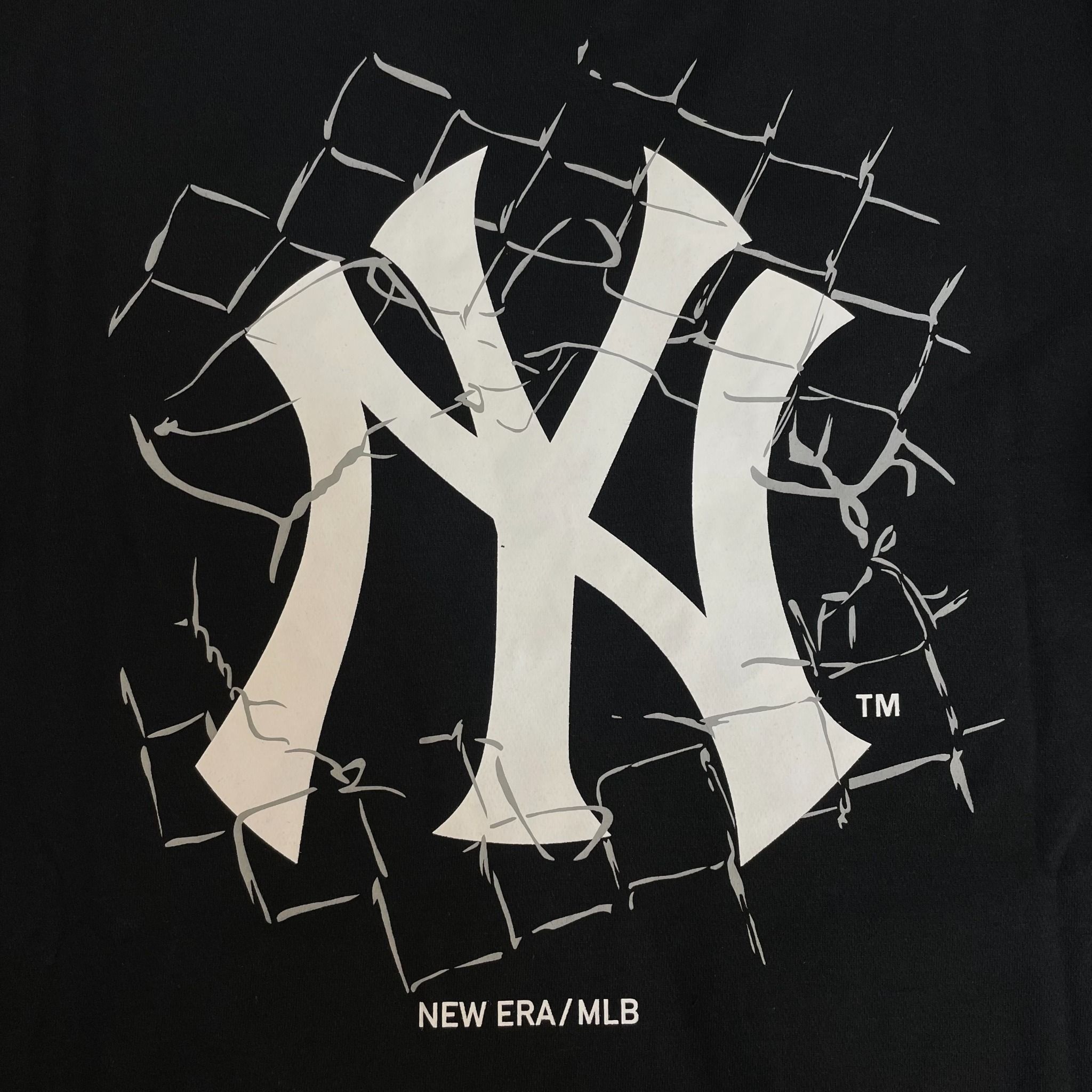  1228 - HÀNG CHÍNH HÃNG - ÁO THUN NEW ERA - NY YANKEES GAI - ĐEN - CODE : 12711609 