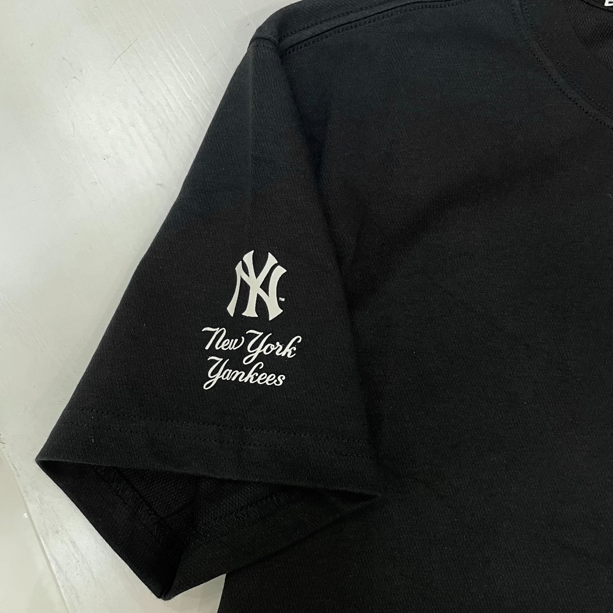  1228 - HÀNG CHÍNH HÃNG - ÁO THUN NEW ERA - NY YANKEES GAI - ĐEN - CODE : 12711609 