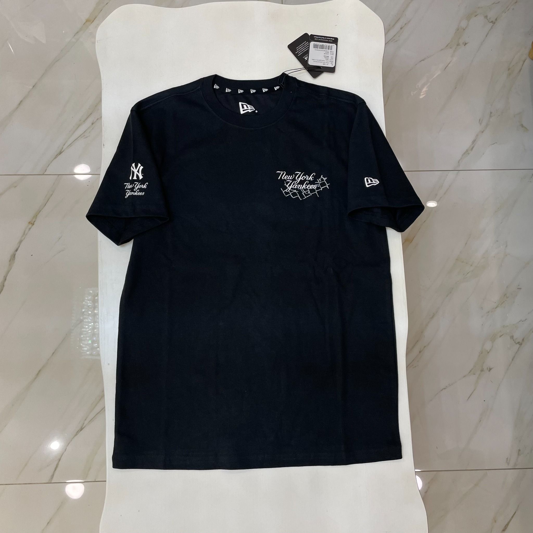  1228 - HÀNG CHÍNH HÃNG - ÁO THUN NEW ERA - NY YANKEES GAI - ĐEN - CODE : 12711609 