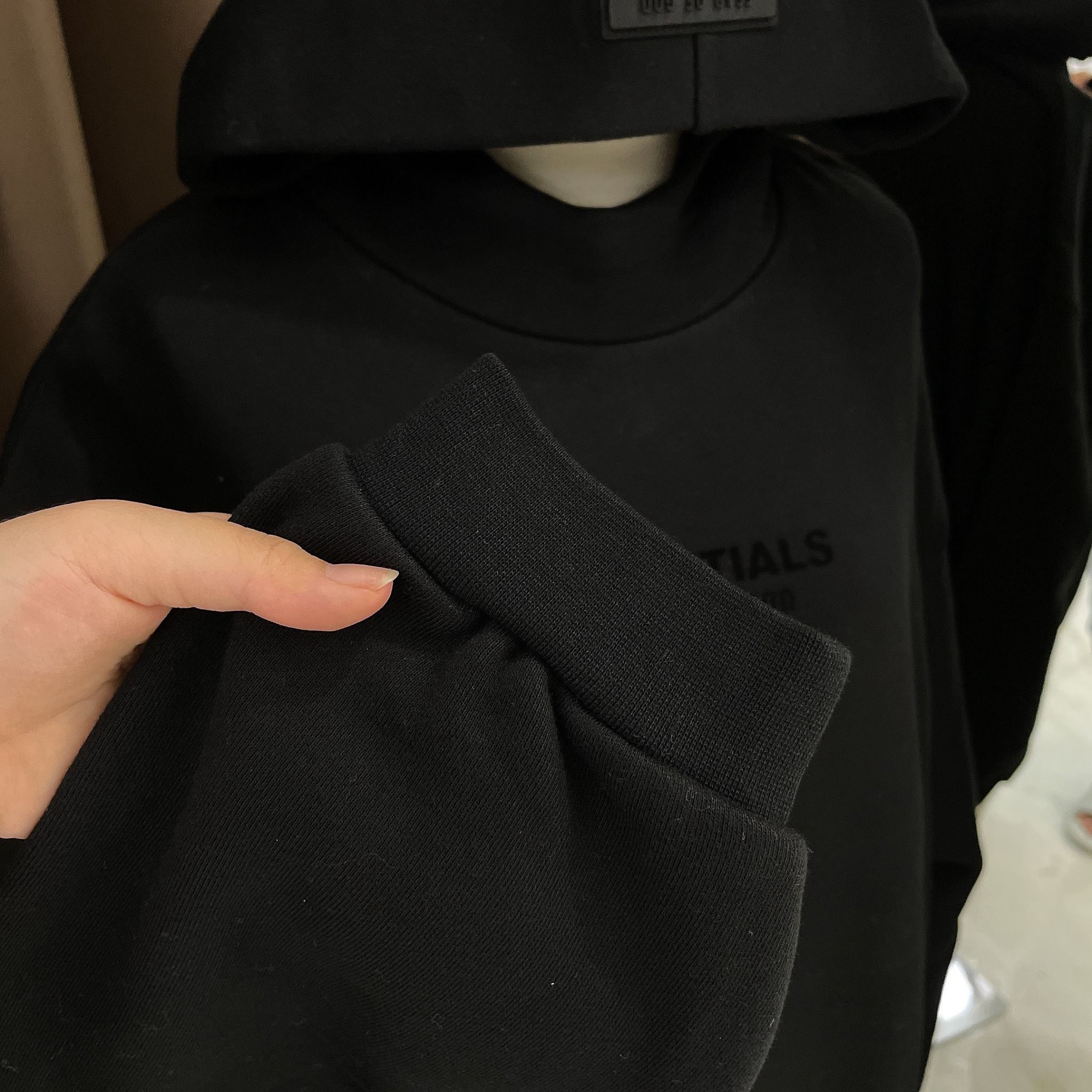  1252 - HÀNG CHÍNH HÃNG -  ÁO HOODIE ESSENTIAL *SS23* - BLACK 