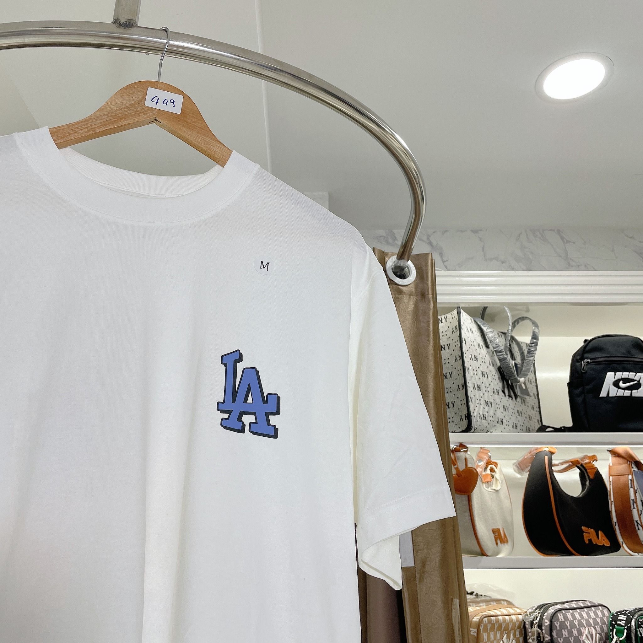  1301 - HÀNG CHÍNH HÃNG - ÁO THUN MLB - LA FLEXIN GIRL - TRẮNG - CODE: 3ATSL0533 
