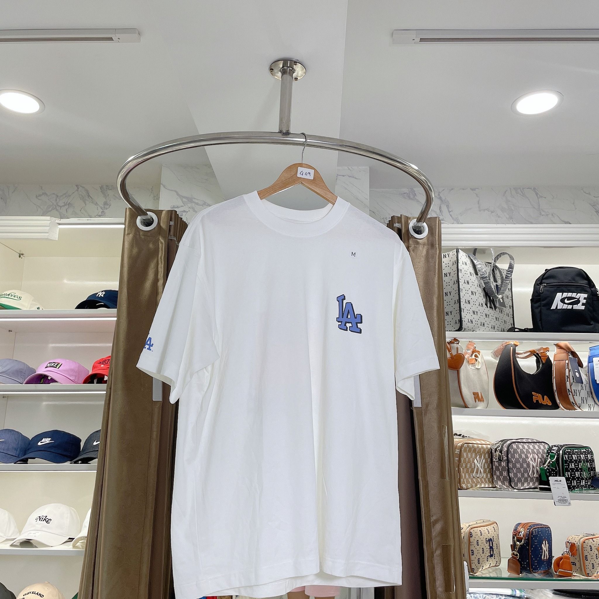  1301 - HÀNG CHÍNH HÃNG - ÁO THUN MLB - LA FLEXIN GIRL - TRẮNG - CODE: 3ATSL0533 