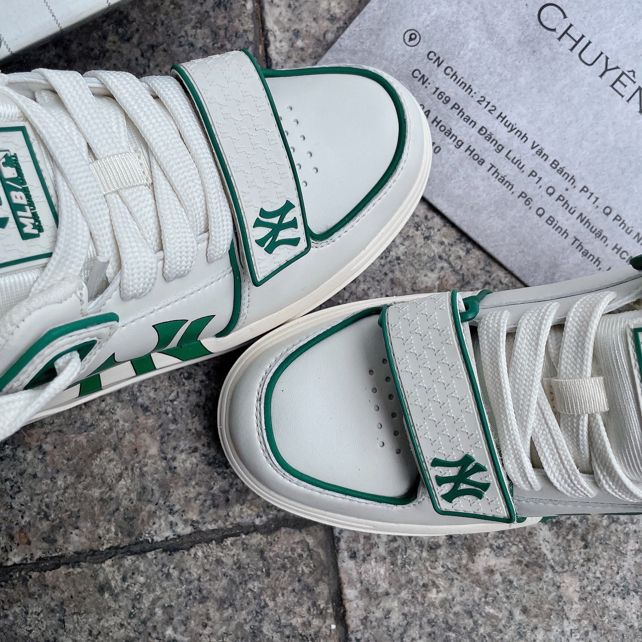  1333 - HÀNG CHÍNH HÃNG - GIÀY MLB CHUNKY LINER MID MONOGRAM MÀU XANH GREEN NY - *WHITE/GREEN* - CODE: 3ASXLMB3N 