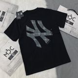  1346 - HÀNG CHÍNH HÃNG - ÁO THUN NEW ERA - ÁO NY YANKEES LOGO CHÌM - ĐEN - CODE: 13520207 