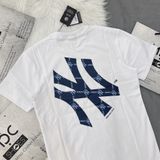  1345 - HÀNG CHÍNH HÃNG - ÁO THUN NEW ERA - ÁO NY YANKEES LOGO CHÌM - TRĂNG - CODE: 13520207 