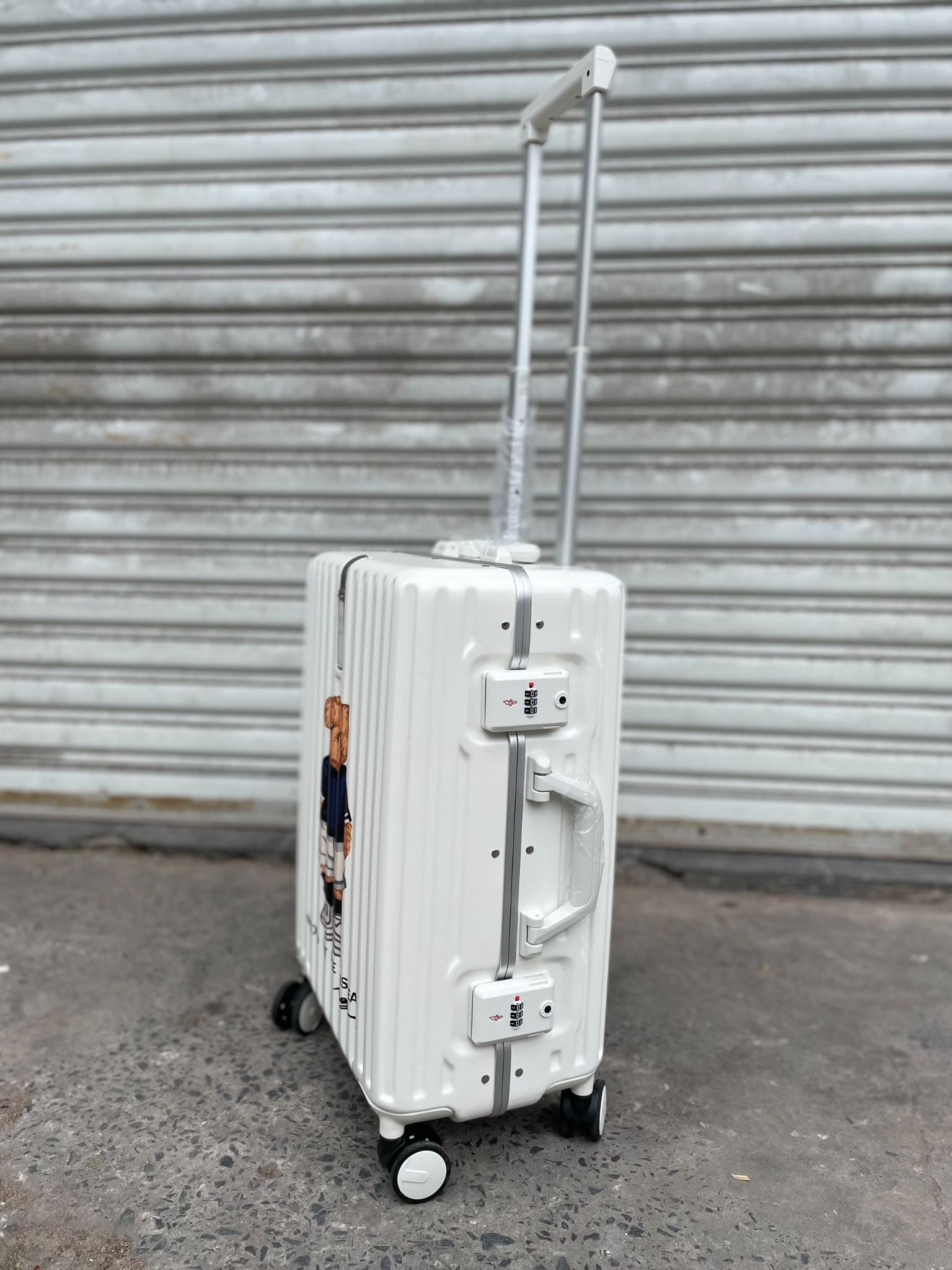  1351 - HÀNG CHÍNH HÃNG - VALI TTWN BEAR - NHỎ - MÀU TRẮNG - CODE: TN7001-WHITE 