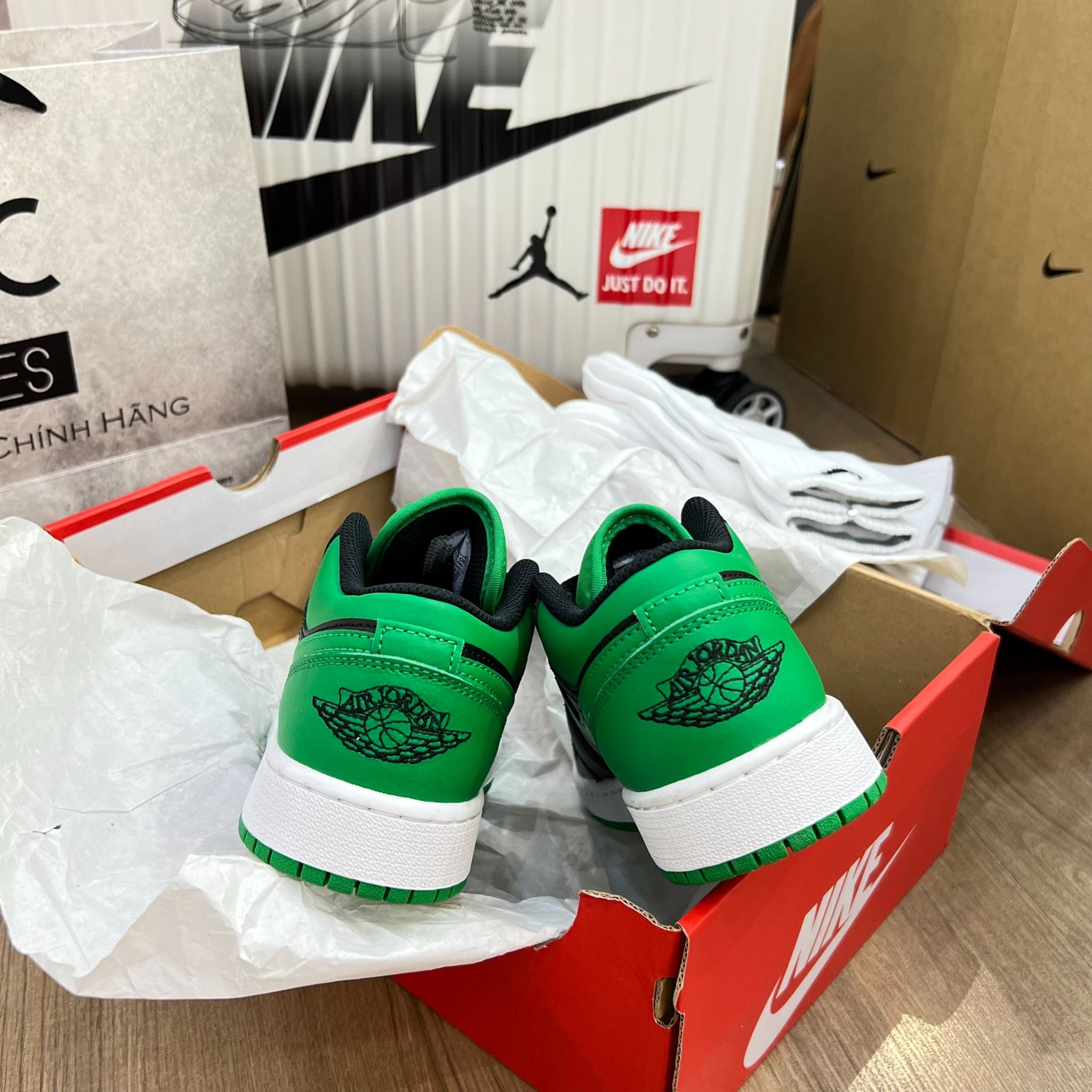  1359 - HÀNG CHÍNH HÃNG - Giày Air Jordan 1 Low Big Shoes - * Màu Xanh Đen *  - CODE : 553560-065 