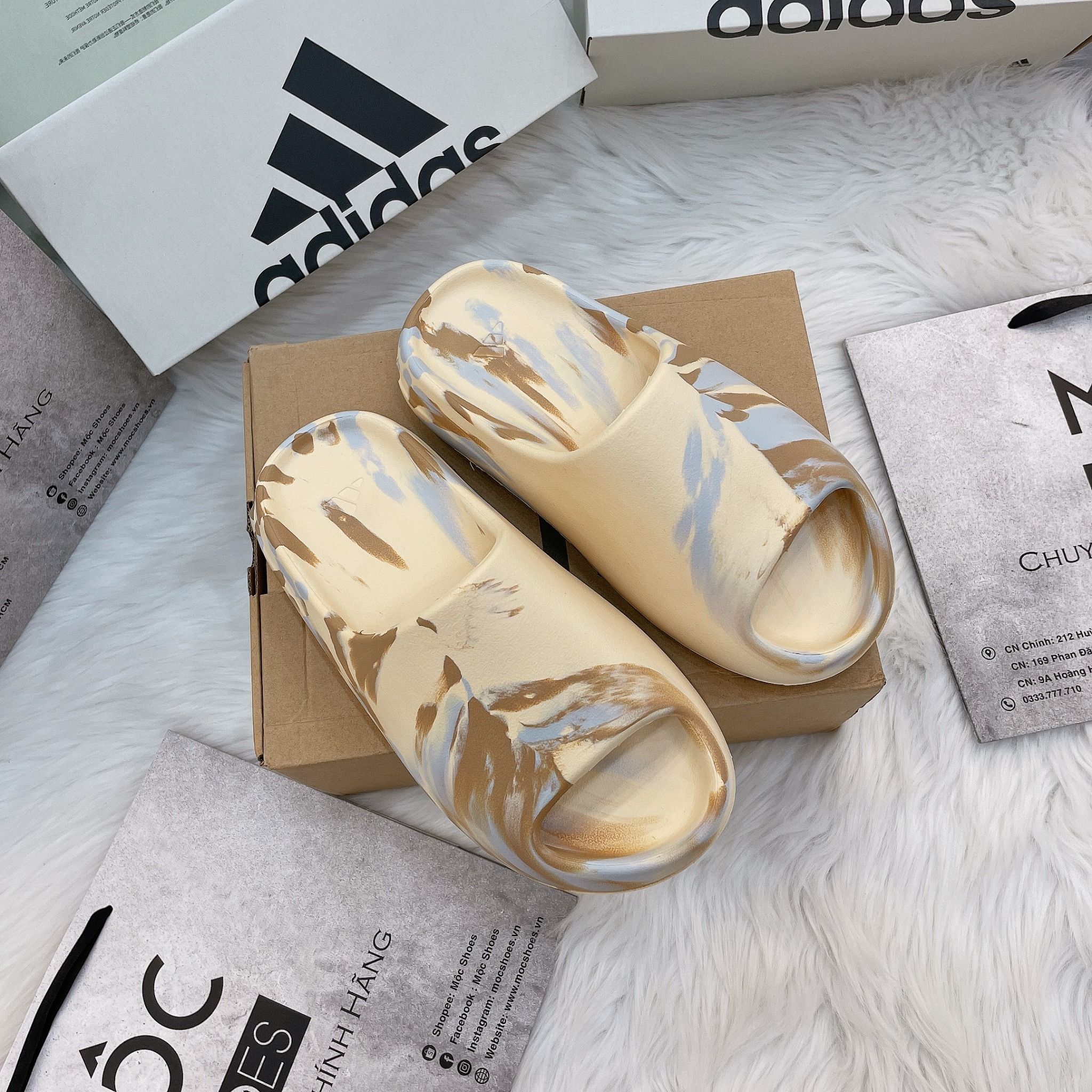  1369 - HÀNG CHÍNH HÃNG - DÉP Adidas Yeezy Slide - Black/ MX Cream - [BE LOANG] 