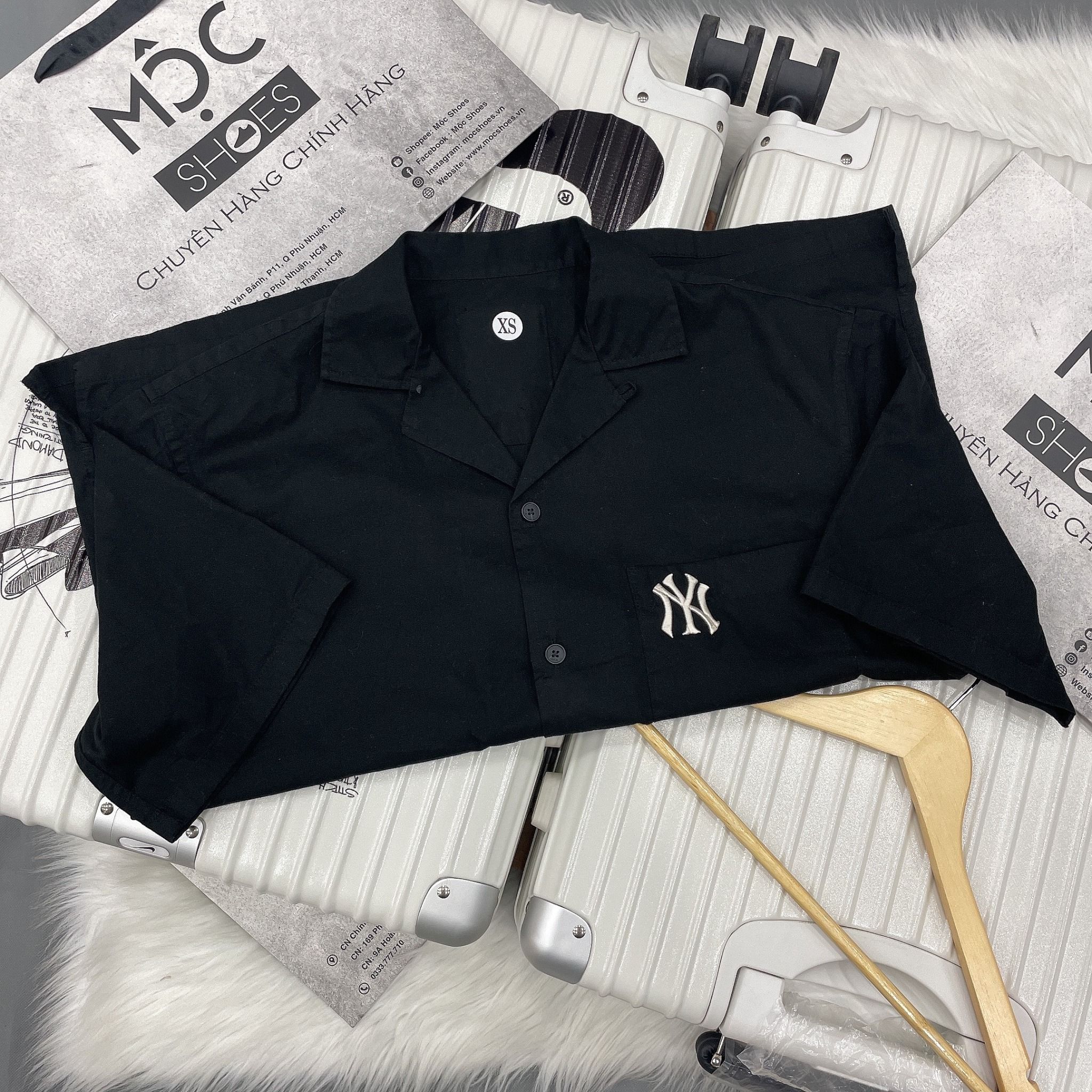  1396 - HÀNG CHÍNH HÃNG - ÁO SƠ MI MLB - TAY NGẮN - * ĐÁM MÂY * - ĐEN 