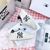  1401 - HÀNG CHÍNH HÃNG - GIÀY MLB CHUNKY RUNNER CLASSIC MONOGRAM NEW YORK YANKEES - TRẮNG/ĐEN - CODE: 3ASHRJ13N 