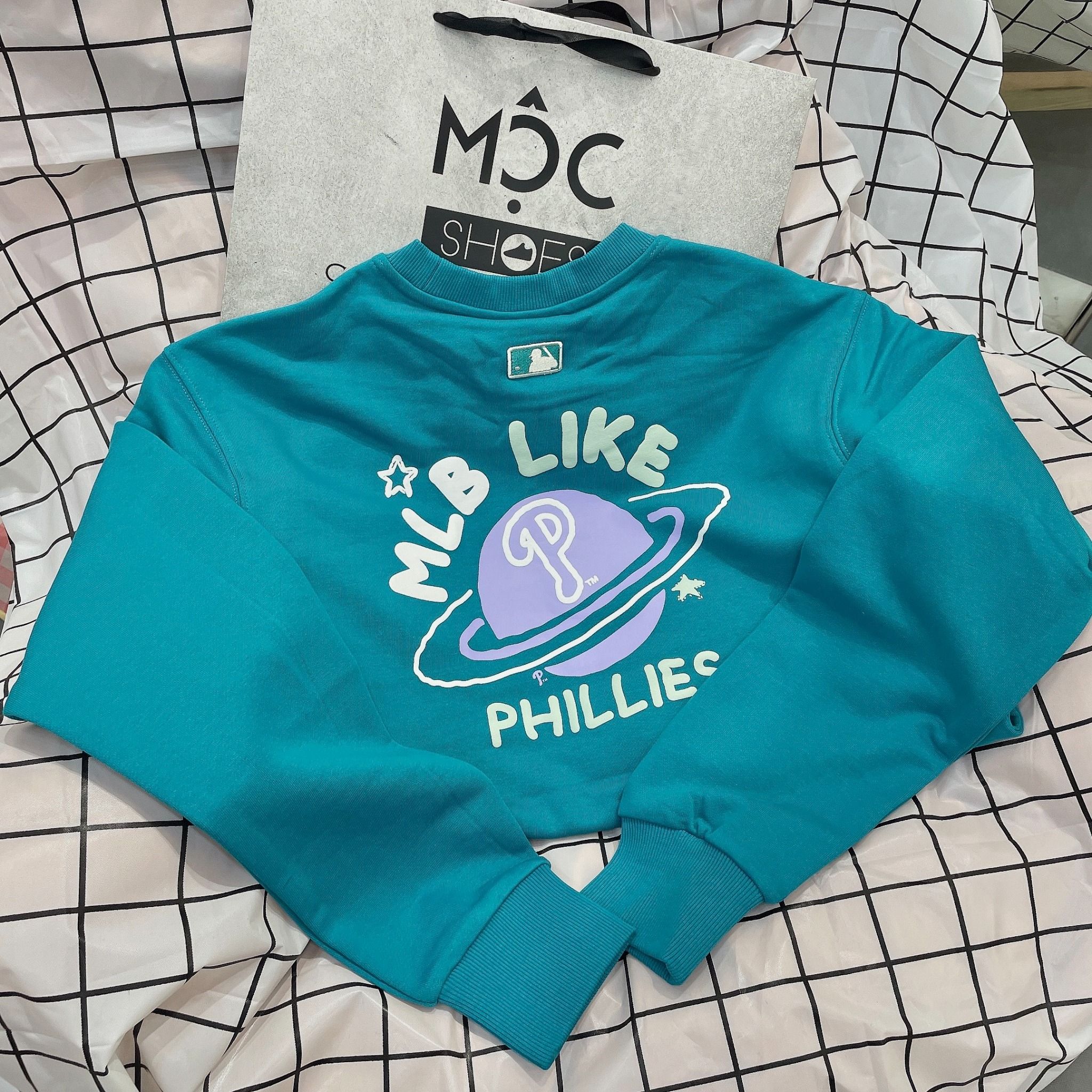  1407 - HÀNG CHÍNH HÃNG - ÁO SWEATER MLB LIKE PLANET OVERFIT SWEATSHIRT BOSTON RED SOX [ MINT ] - CODE: 3AMTL0114-10MTS 