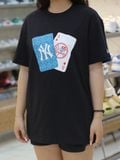  1271 - HÀNG CHÍNH HÃNG - ÁO THUN NEW ERA - PLAY CARD NEW YORK YANKEES - BLACK - CODE : 13702545 
