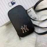  1483 - HÀNG CHÍNH HÃNG - TÚI MLB MINI NECK POUCH NEW YORK YANKEES 