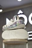  1385 - HÀNG CHÍNH HÃNG - GIÀY CLOG UNISEX CROCS CRUSH BUTTERFLY WHITE CLASSIC *ĐẾ CAO* - TRẮNG - CODE : 208258-94S 
