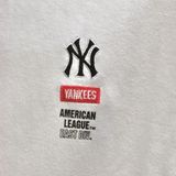  1519 - HÀNG CHÍNH HÃNG - ÁO NEW ERA x MLB NEW YORK YANKEES SHORT SLEEVE - TRẮNG - CODE : 13700023 