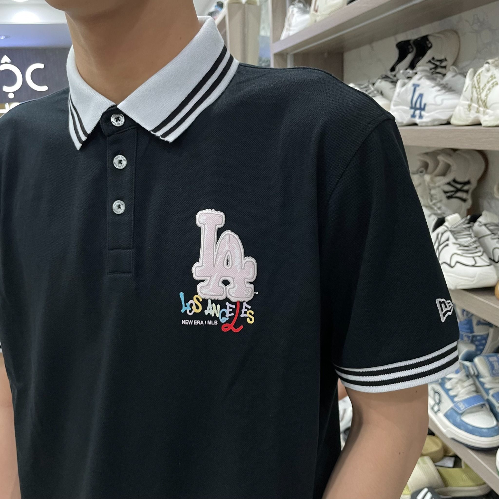  1578 - HÀNG CHÍNH HÃNG - ÁO NEW ERA - POLO LA NHẢY NHÓT - BLACK - CODE: 13280341 