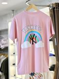  1600 - HÀNG CHÍNH HÃNG - ÁO THUN NEW ERA - YANKEES CẦU VỒNG - HỒNG - CODE: 13280313 