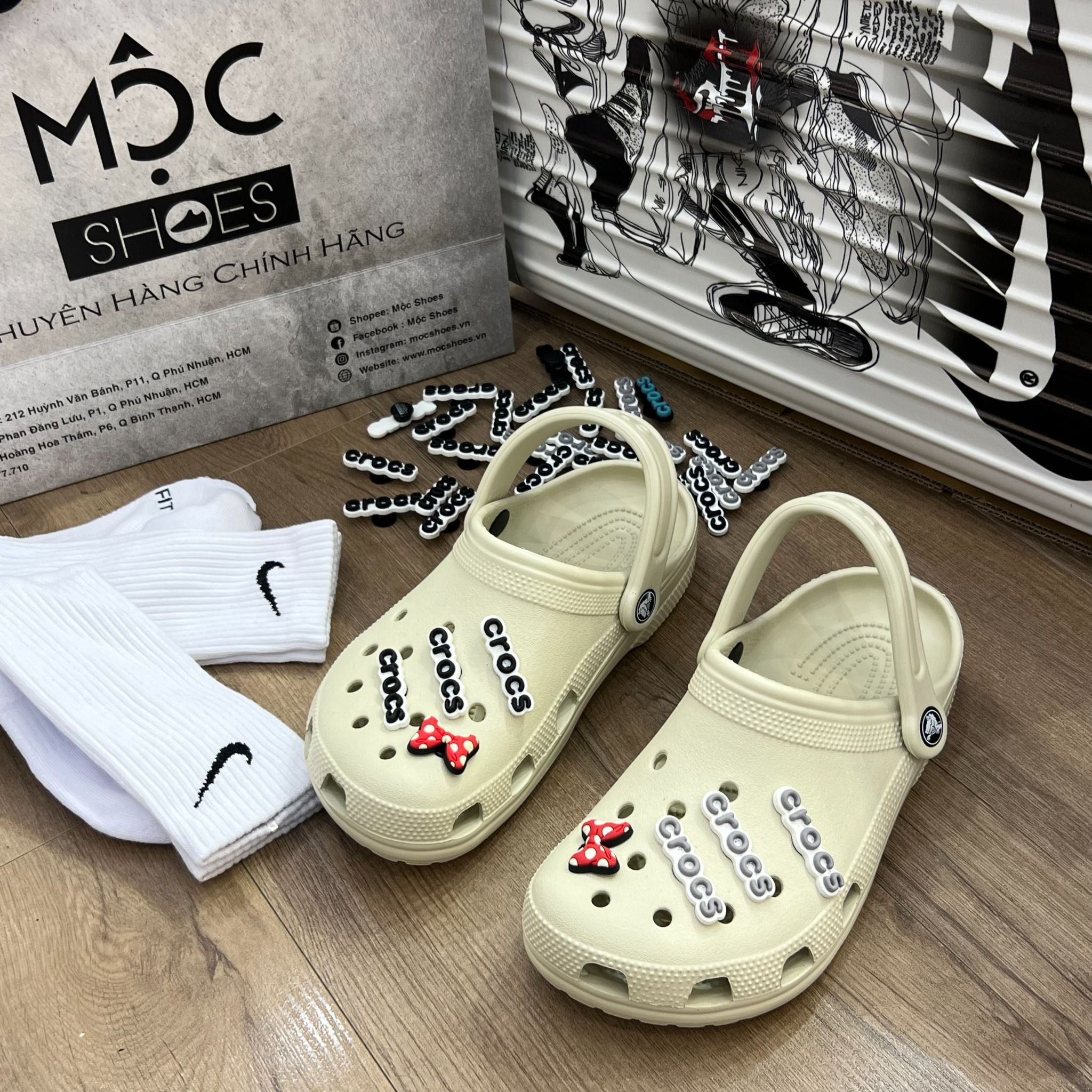  1641 - HÀNG CHÍNH HÃNG - GIÀY CLOG UNISEX CROCS CLASSIC - MÀU BONE - CODE: 10001-2Y2 