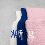  1693 - HÀNG CHÍNH HÃNG - ÁO MLB LIKE SMILE FLEECE MEGA NY YANKEES - PINK - CODE: 3AMTF5516-50PKS 