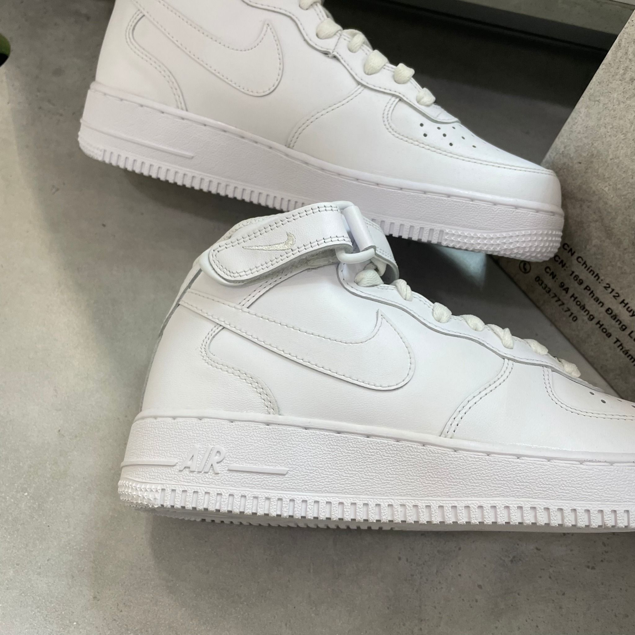  1672 - GIÀY THỂ THAO NIKE AIR FORCE 1 MID TRIPLE WHITE - CODE: CW2289111 