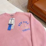  1693 - HÀNG CHÍNH HÃNG - ÁO MLB LIKE SMILE FLEECE MEGA NY YANKEES - PINK - CODE: 3AMTF5516-50PKS 