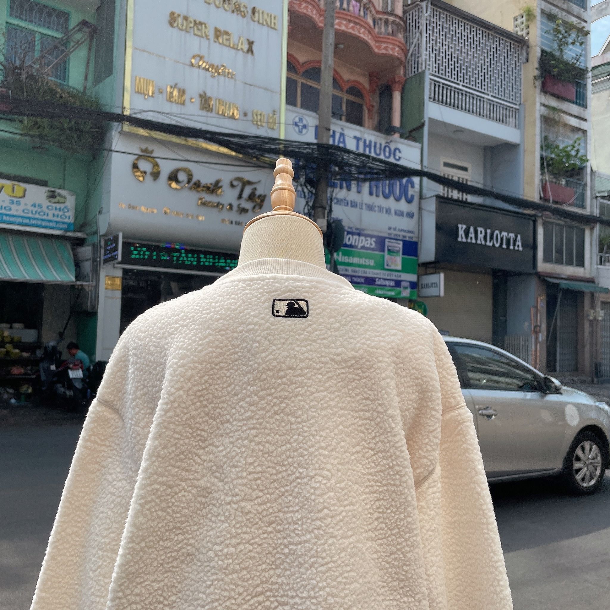  1701 - HÀNG CHÍNH HÃNG - ÁO SWEATER MLB LÔNG LOGO NY - WHITE - CODE: 3AMTEC616 