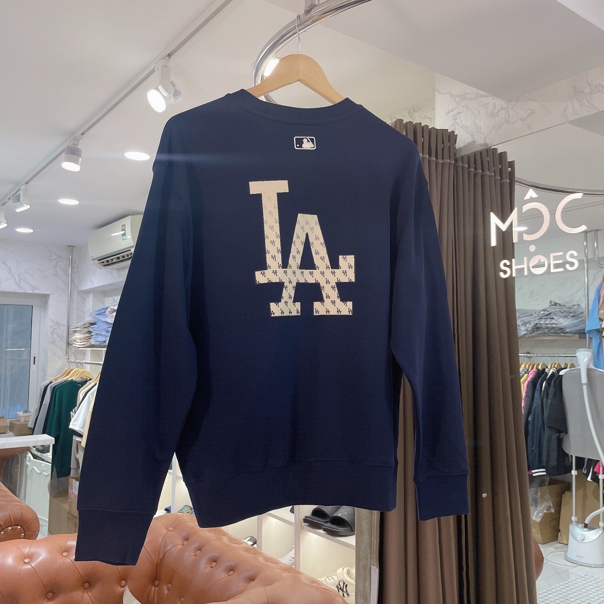  1660 - HÀNG CHÍNH HÃNG - ÁO SWEATER MLB MONOGRAM BIG LUX NY YANKEES - NAVY - CODE: 3AMTM0234-07NYD 