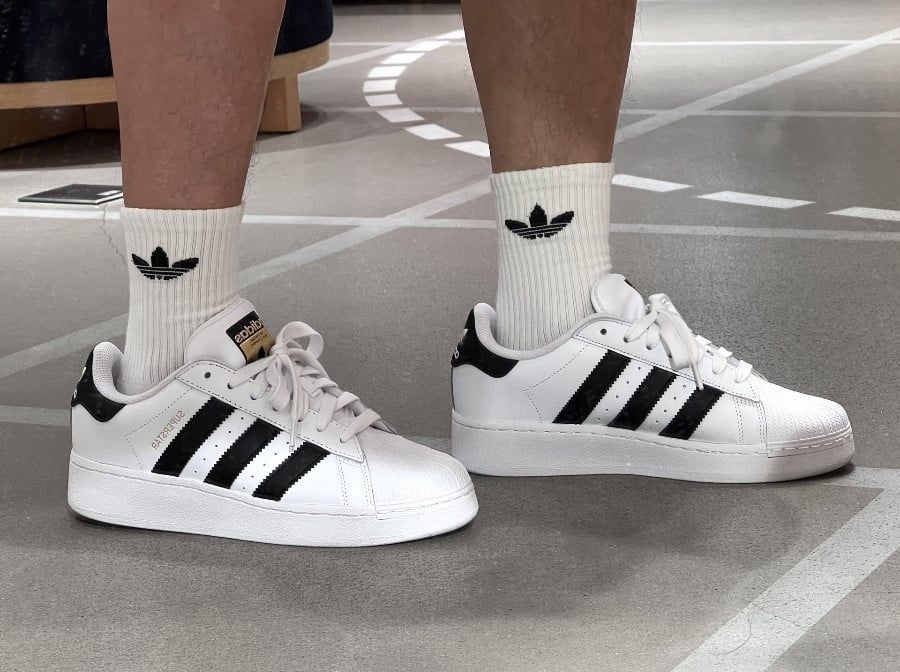  2029 - HÀNG CHÍNH HÃNG - GIÀY ADIDAS SUPERSTAR XLG  - *WHITE/GOLD LOGO* - Code: IF9995 