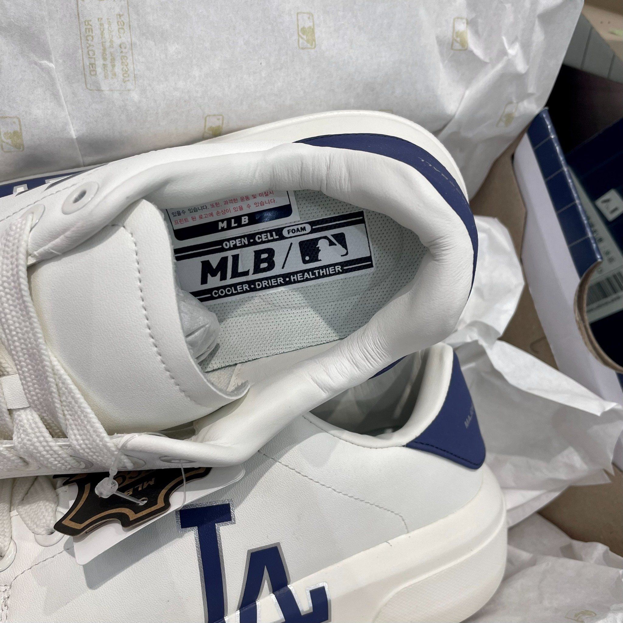  2033 - HÀNG CHÍNH HÃNG - Giày MLB Chunky Classic LA Dodgers Indigo  - TRẮNG XANH - CODE: 3ASXXA11N-07INS 