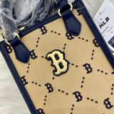  2121 - HÀNG CHÍNH HÃNG - TÚI MLB DIAMOND MONOGRAM MINI TOTE BAG BOSTON RED SOX - BEGIE - CODE: 7ACRMD34N 43BGS 