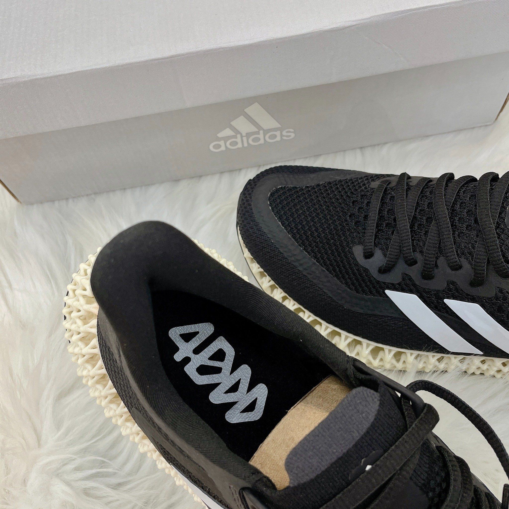  2117 - HÀNG CHÍNH HÃNG - GIÀY CHẠY BỘ ADIDAS 4DFWD 2 - CLOUD WHITE - CODE: GX9249 