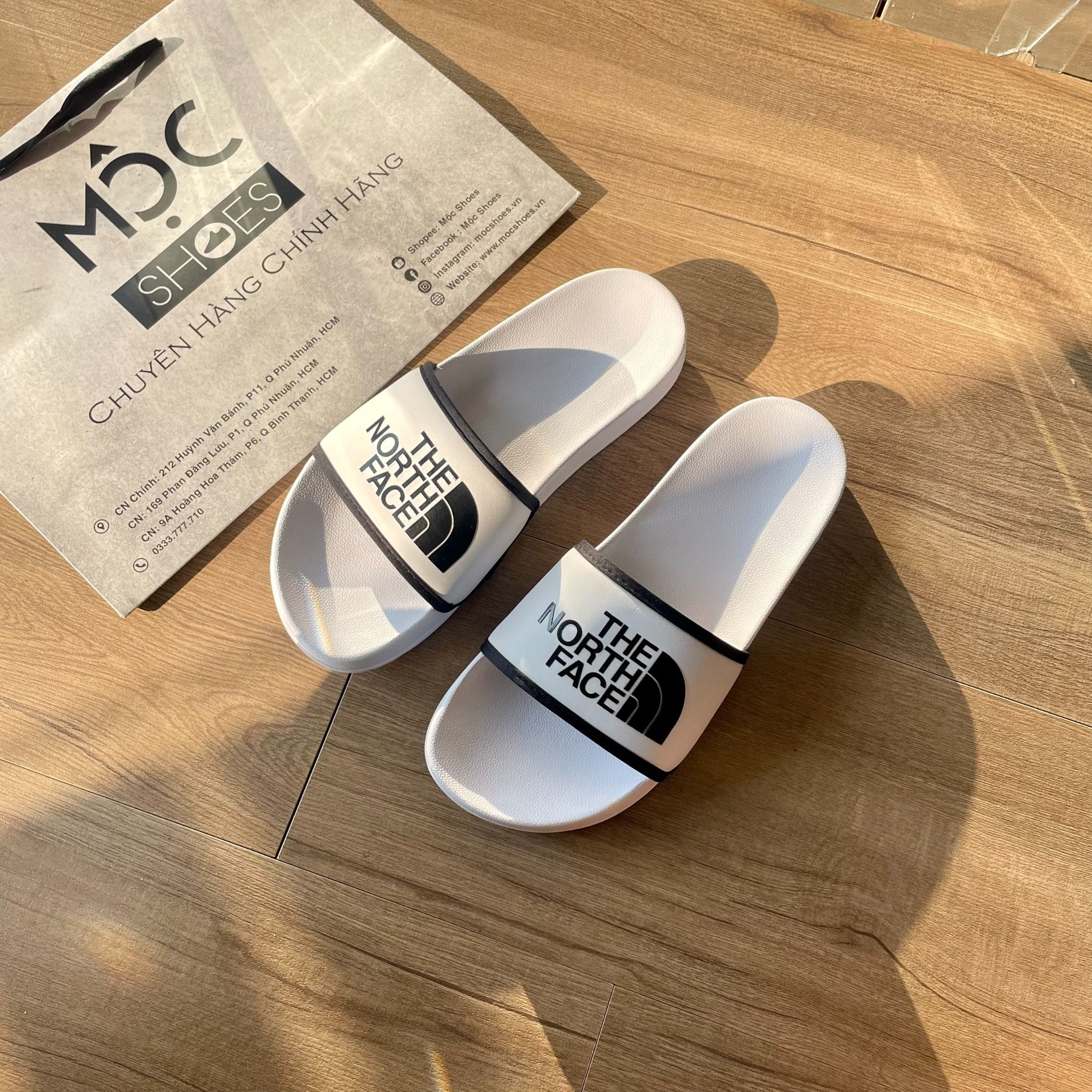  0198 - HÀNG CHÍNH HÃNG - DÉP THE NORTH FACE BASE CAMP SLIDE III - TRẮNG SỌC ĐEN - *WHITE/BLACK* - Code: NF0A4T2SLA91 