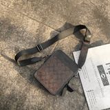  2187 - HÀNG CHÍNH HÃNG - TÚI ĐEO CHÉO COACH CROSSBODY IN SIGNATURE (MÀU ĐEN XÁM) 