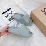  2210 - HÀNG CHÍNH HÃNG - DÉP YEEZY SLIDE SALT - CODE: ID5480 