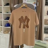  2301 - HÀNG CHÍNH HÃNG - ÁO THUN NEW ERA - QUE KEM NY - NÂU - CODE 14341297 