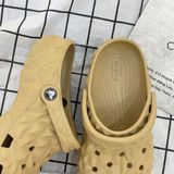 2314 - HÀNG CHÍNH HÃNG - GIÀY CLOG UNISEX CROCS BAYA CRYSTAL - BROWN 