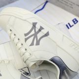  2374 - HÀNG CHÍNH HÃNG - GIÀY MLB Giày MLB - Chunky Classic A - NY YANKEES TAN - CODE: 3ASXCCB3N-43CRS 