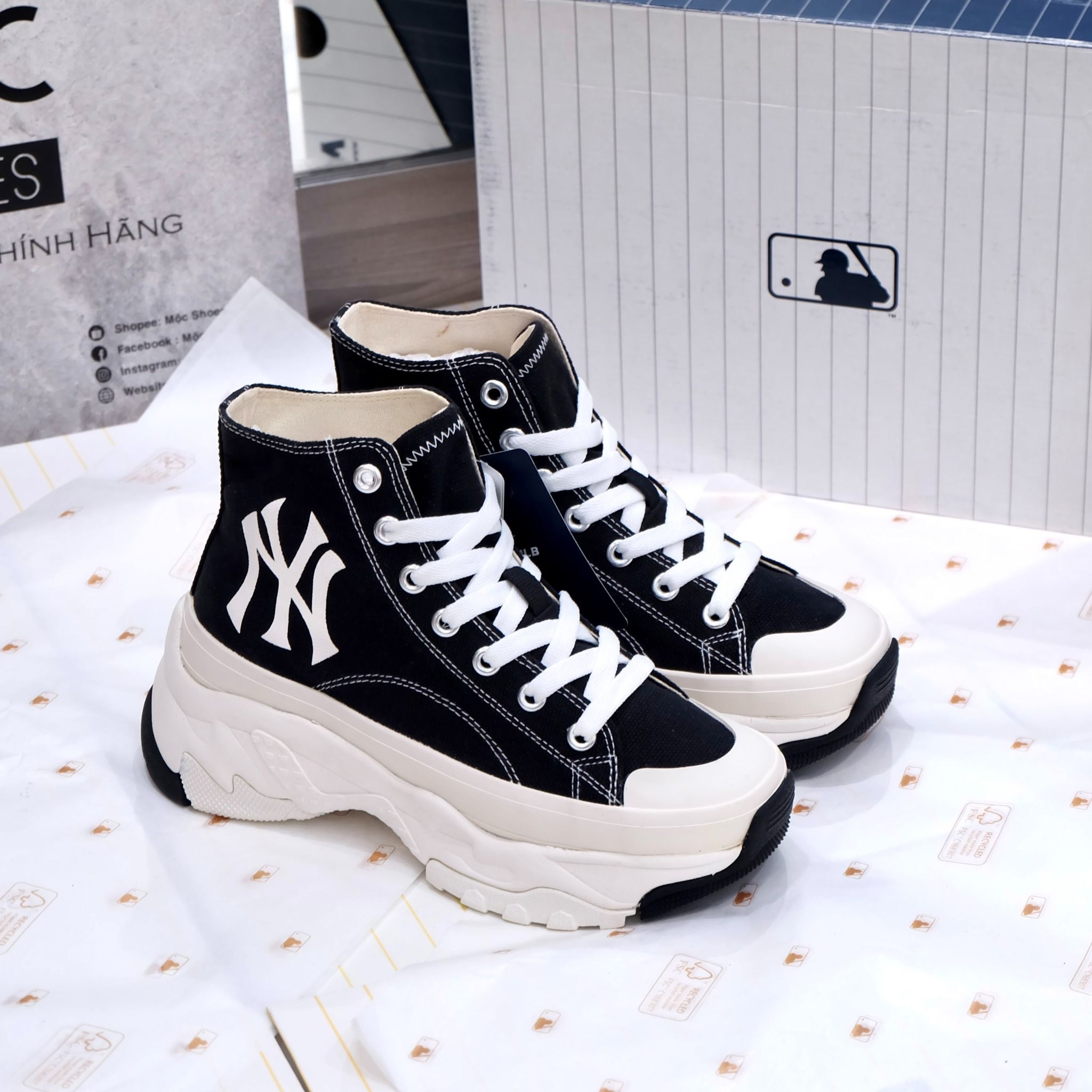  2380 - HÀNG CHÍNH HÃNG - GIÀY MLB CHUNKY HIGH -  CỔ CAO (MÀU ĐEN) - *BLACK/WHITE* - CODE: 32SHU1111-50L 