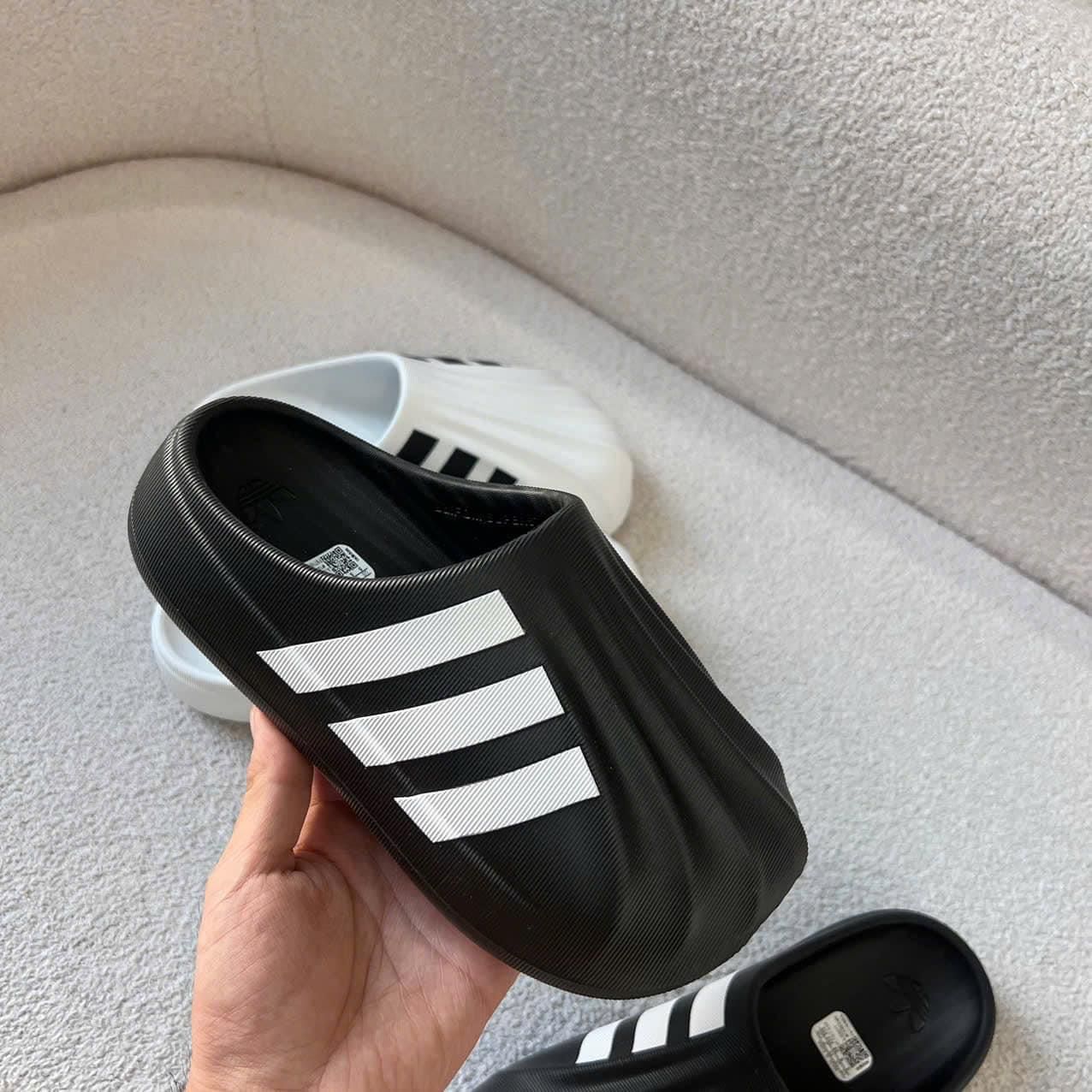  2015 - HÀNG CHÍNH HÃNG - Giày Adidas adiFOM Superstar Mule [ĐEN SỌC TRẮNG] - Code: IG8277 